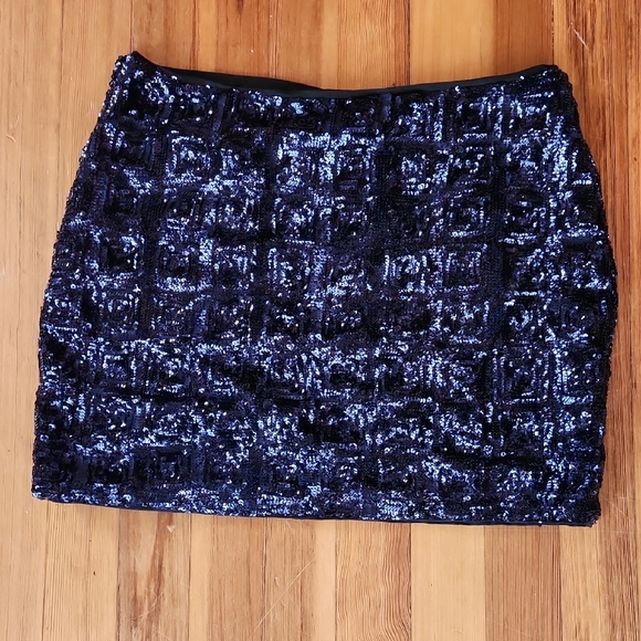 H&M Blue Sequin Skirt - Picture 3 of 5